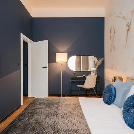 Moonlight II Apartment - Loftaffair-2